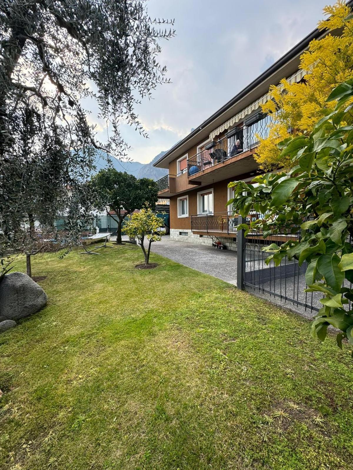 Oma Margareta Apartment Limone sul Garda Extérieur photo
