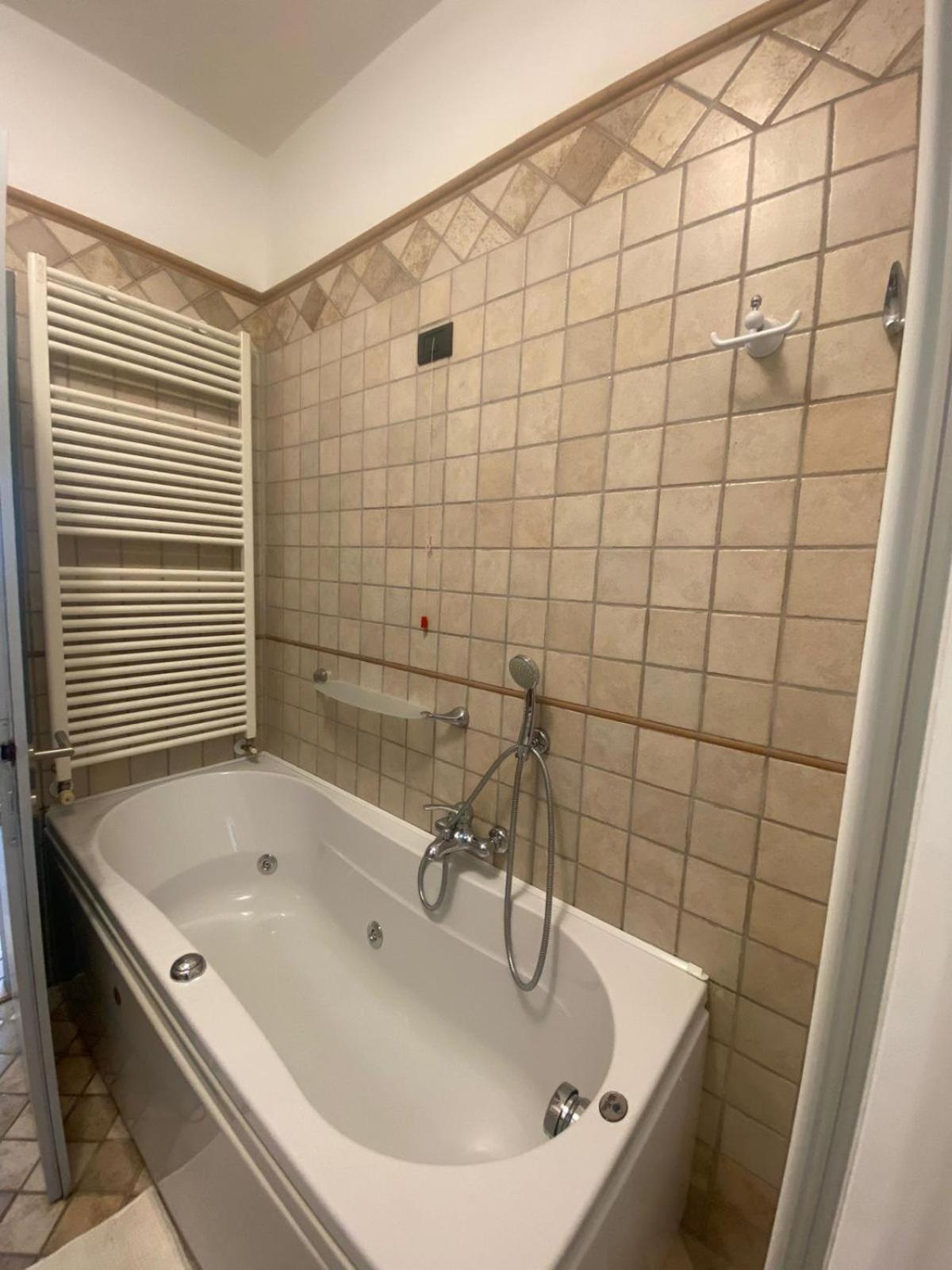 Oma Margareta Apartment Limone sul Garda Extérieur photo