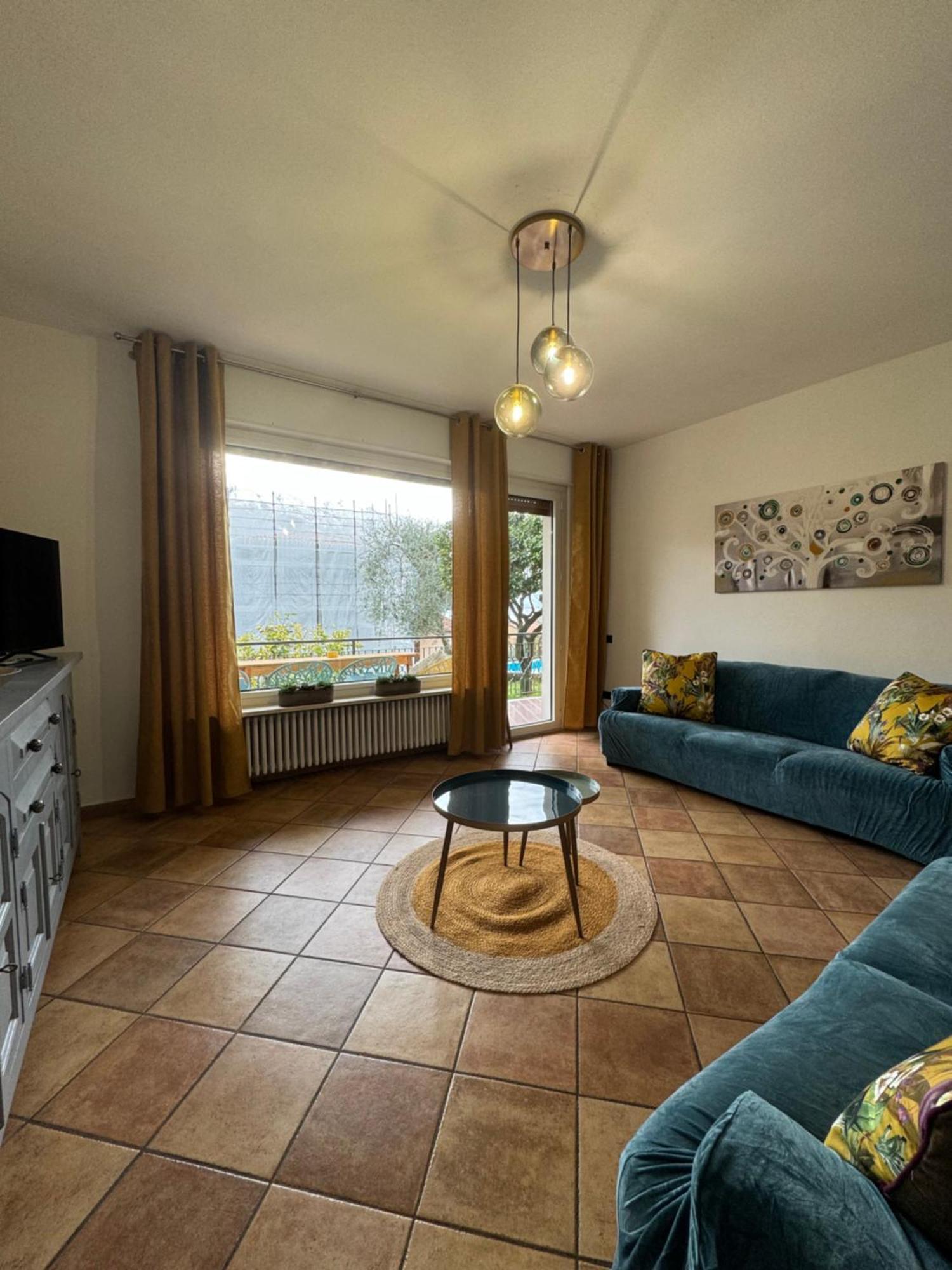 Oma Margareta Apartment Limone sul Garda Extérieur photo